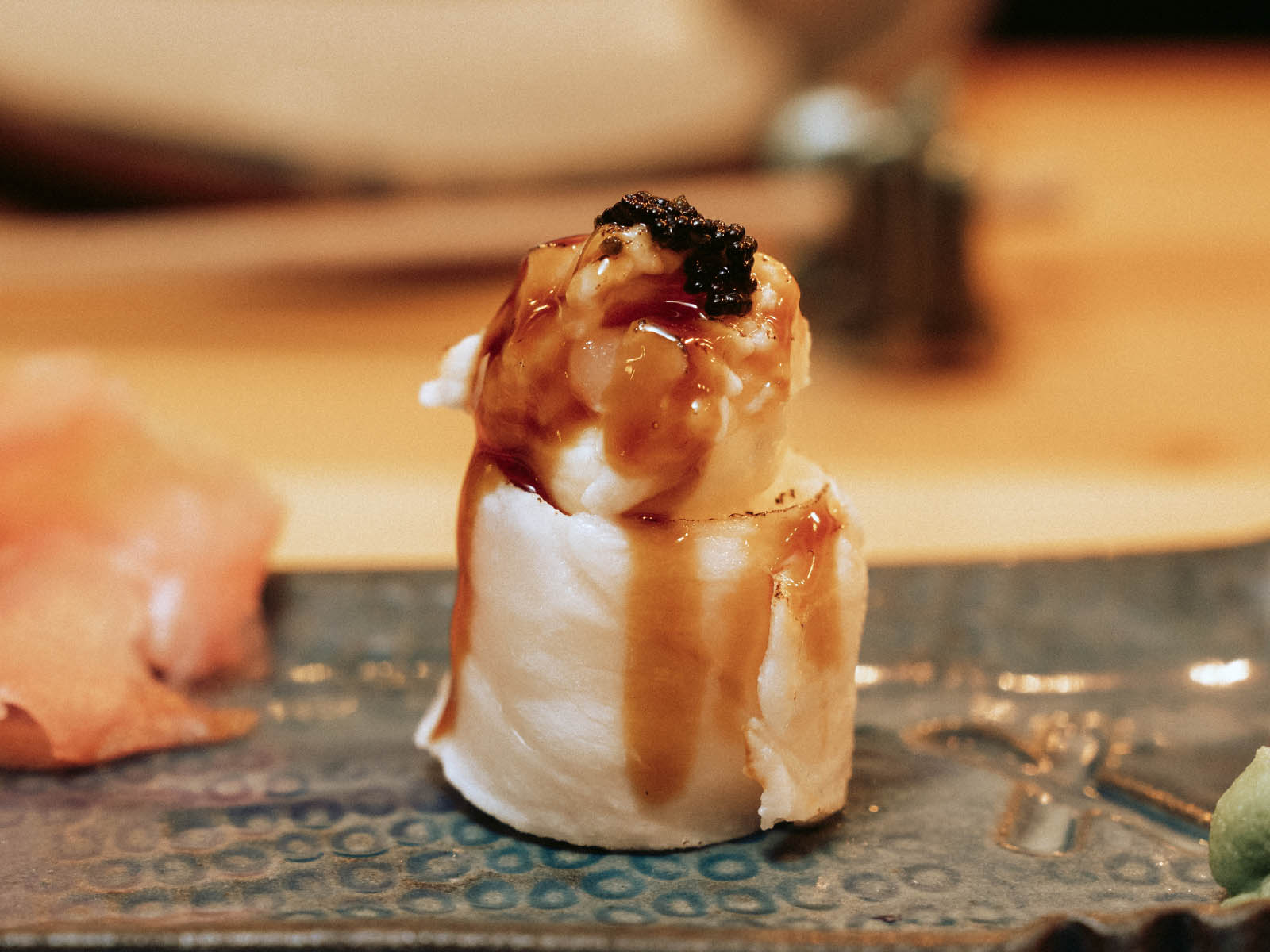 O que é o gunkan sushi e qual é a sua origem?