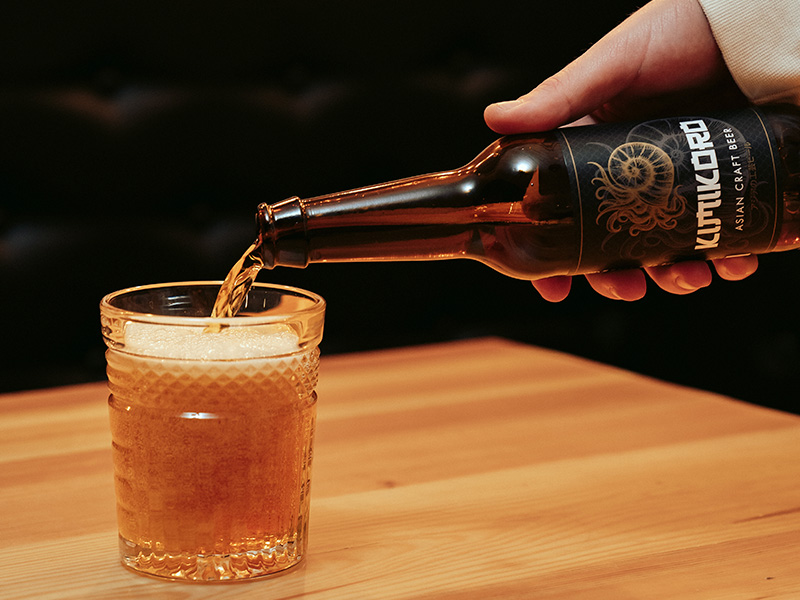 O que é uma izakaya? Descobre o “afterwork” do Japão